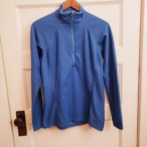 Patagonia Women's Blue capilene base layer 1/4 zip pullover large